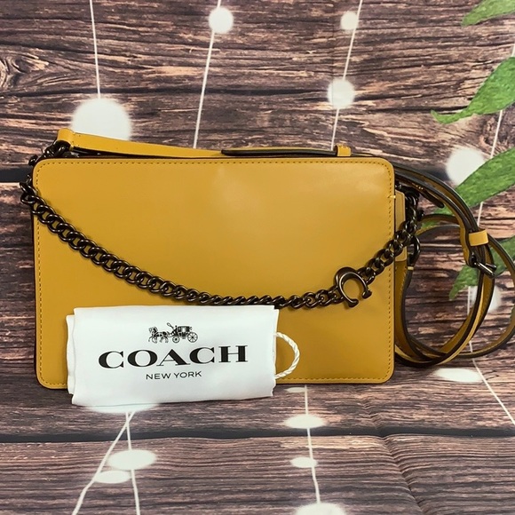 Coach Handbags - 💛NWOT COACH 💛 78801 Signature Leather Chain